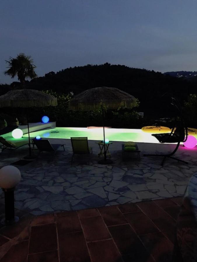 villa santa rita Auribeau-sur-Siagne Esterno foto