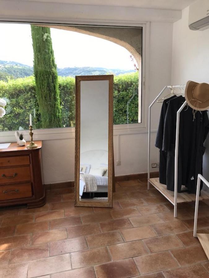 villa santa rita Auribeau-sur-Siagne Esterno foto