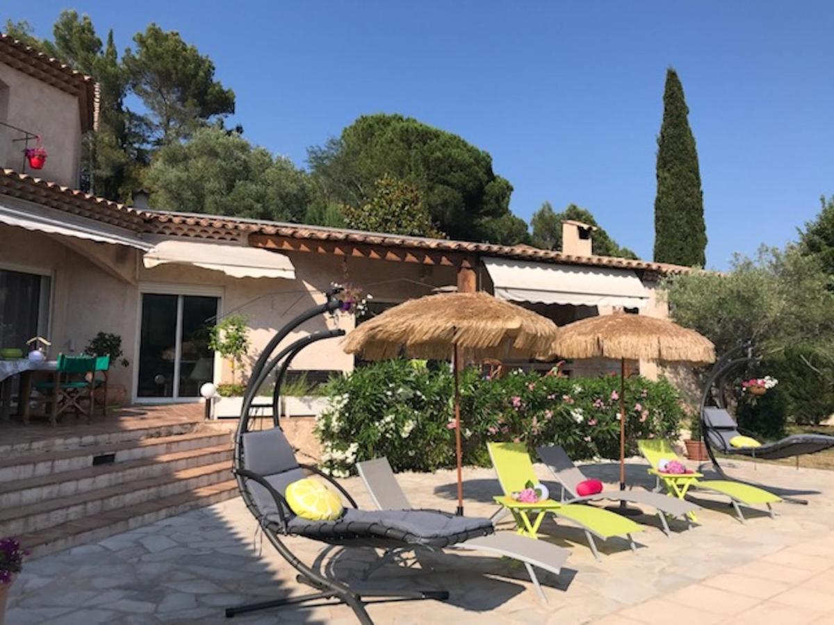 villa santa rita Auribeau-sur-Siagne Esterno foto