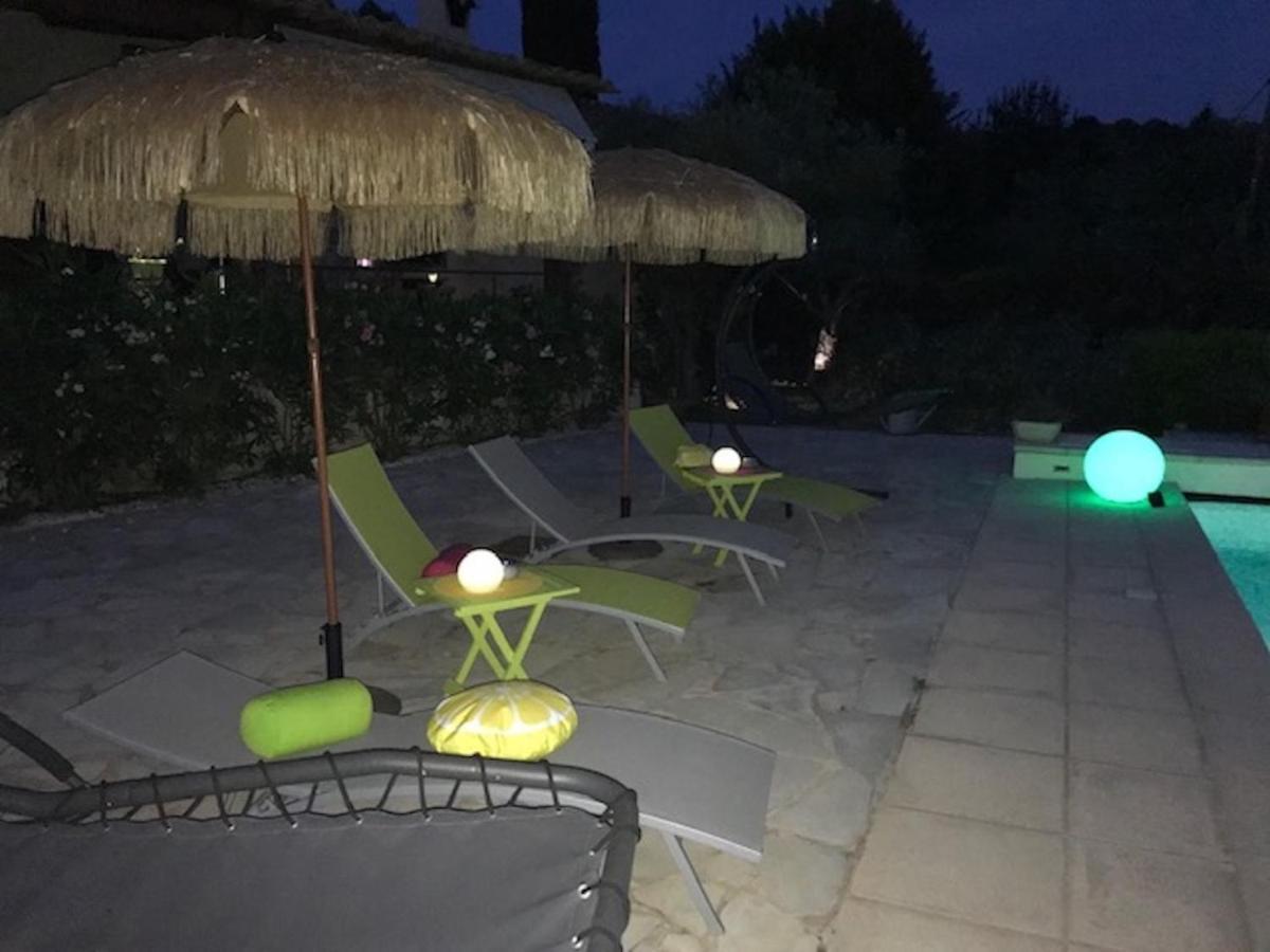 villa santa rita Auribeau-sur-Siagne Esterno foto