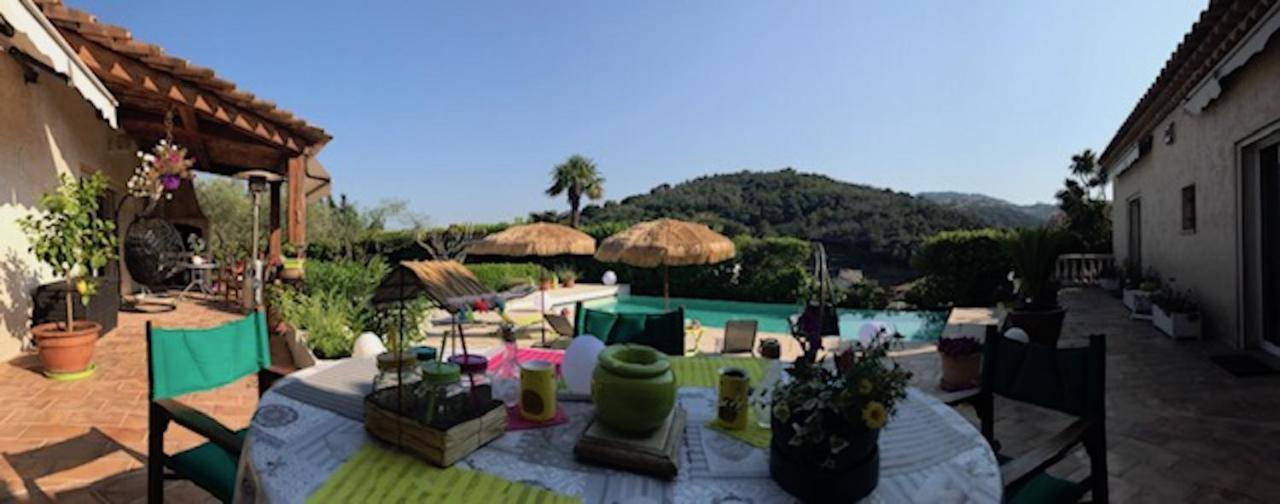 villa santa rita Auribeau-sur-Siagne Esterno foto