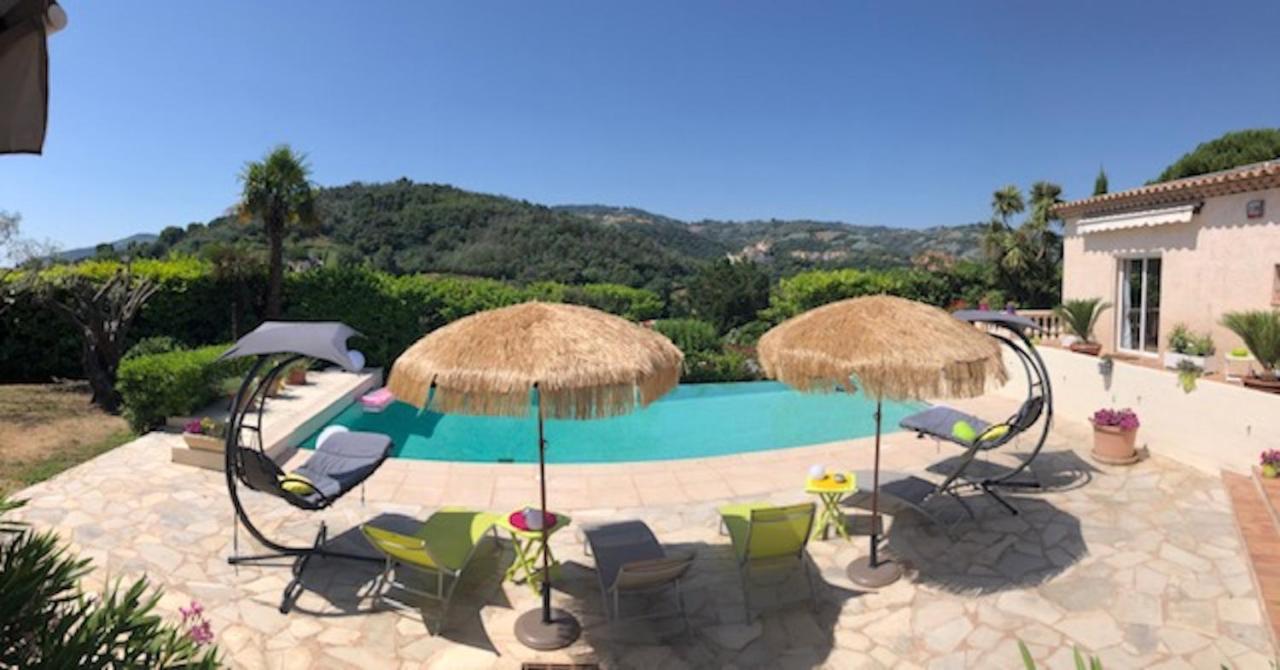 villa santa rita Auribeau-sur-Siagne Esterno foto